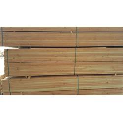 臨汾鐵杉方木 優(yōu)質(zhì)建筑與家居材料的首選